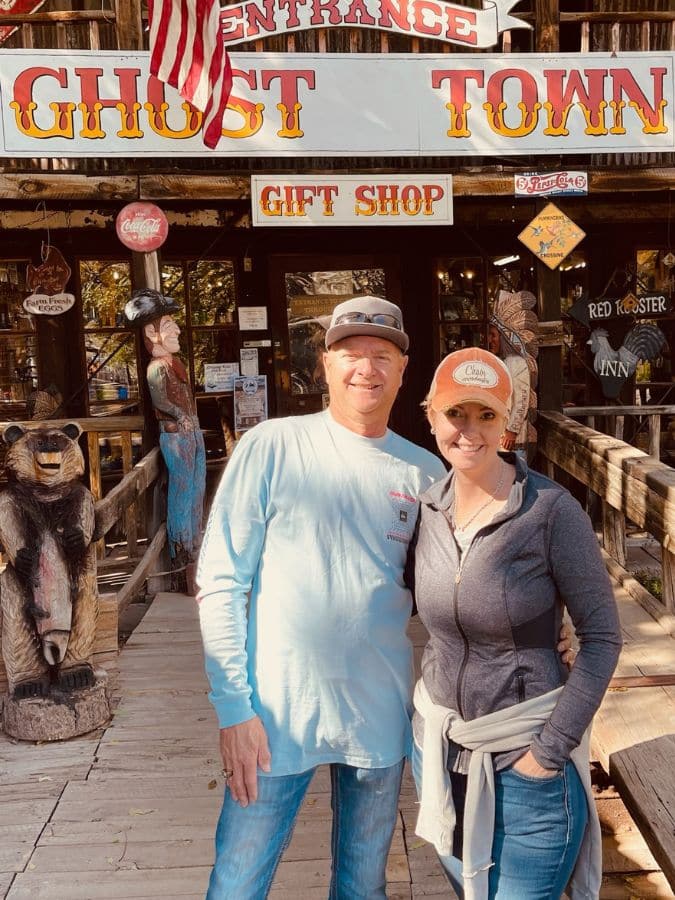 Our RV Story - Brett on the go - Natalie & Brett in Jerome Arizona